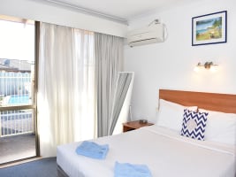 Riverside Waterfront Freehold or Passive Investment Motel Opportunity Port Macquarie NSW - 1131MF