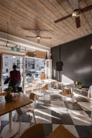 Profitable Courtyard Cafe close to CBD, $12-14K Sales, Huge Opportunity for Further Growth!