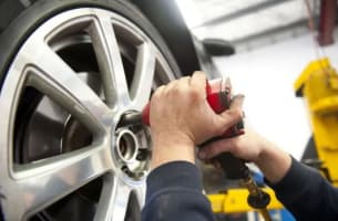 High Class, Well Established Automotive Business For Sale