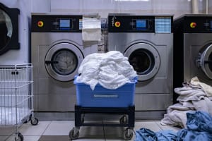 HIGH NET PROFIT $120K–$135K P.A. | NEW MACHINES | HIGH-DENSITY LOCATION [2610052]