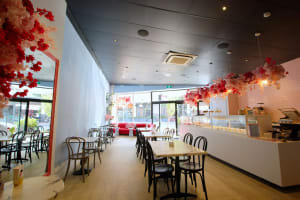 MOUNT HAWTHORN CAFÉ ON THE STRIP!