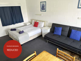 SMALL EASILY MANAGED, TRAMWAY MOTEL - 2086ML