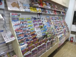 Burnett Heads Post and News (SP2522)