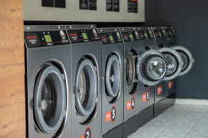 Fully Managed Coin Laundry for Sale – Near Brighton East [2603191]