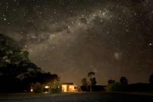 Dark Sky Hill - Turnkey Astro-Tourism Property with Geographical Monopoly