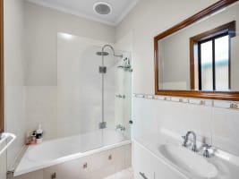 Road House General Store LPO Freehold 3BR Home Block size 2668m2, T/O FY25 $1.5mill+
