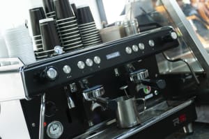 CAFE BUSINESS & HOUSE FOR SALE - Painters Cafe, Corowa NSW - 1P0542