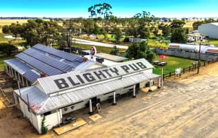 FREEHOLD VACANT POSSESSION - Blighty Hotel, NSW - 1P0436