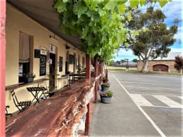 Gungellan Hotel Lease with huge potential