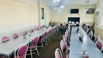 Well-Established Country Hotel in the Heart of Colac