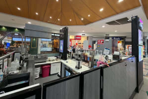 Donut King franchise Bribie Island Idyllic Location, Great for working couple!