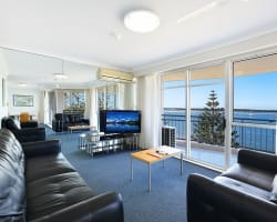 Invest in a Proven Gold Coast Winner—Enquire About This Management Rights Gem! - ID 8133