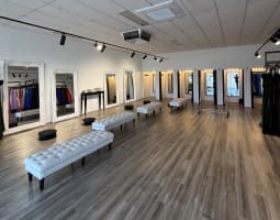 High End Niche Formal Wear Retailer – Perth, WA