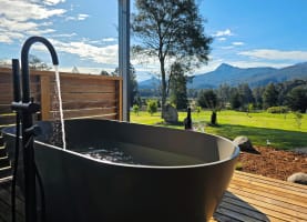 LUXURY TOURISM RETREAT & LIFESTYLE PROPERTY | APPROVED EXPANSION | TASMANIA
