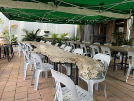 Flinders Rest Hotel - Main Highway 1 location - Freehold & Business