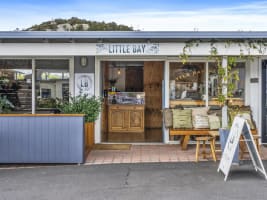 Lifestyle + Profit in Bicheno's Coastal Hotspot  Dual-Income Boutique Business