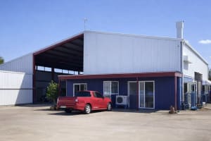 Smash Repair Business & Freehold