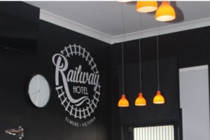 FREEHOLD PUB WITH ADDITIONAL OPTIONS (ACCOMMODATION/RESIDENCE/CAFE)