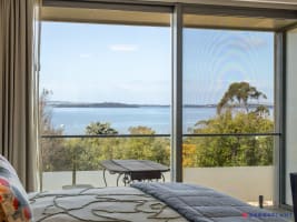 Luna Blu – The Ultimate Sea-Change with Income in Rhyll