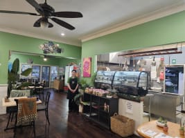 Iconic cafe in the beautiful Hunter Valley Wine Country NSW