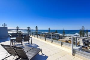 Executive Living with Significant Income - ID 7846