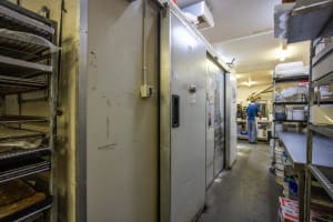 SWEET SUCCESS | LONGSTANDING CAKE SHOP | MAS169