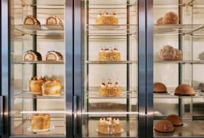 Profitable Small-Batch Bakery/Cake/Cafe Tkg.$15,000 p/w! (Our Ref: V2094)
