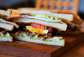 Cafe in Thomastown Commercial Area | 8k tkg p.w and $870 Rent p.w | Open 5 Days | [2604241]