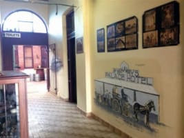 FREEHOLD COUNTRY HOTEL and RESIDENCE -