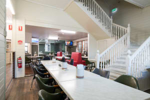 Grand Central Hotel Proserpine