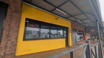 Profitable Pizza & Kebab Takeaway