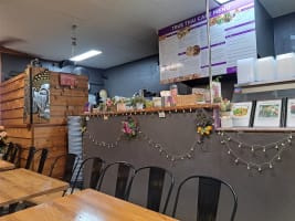 Established Thai Restaurant - Strong Local Following