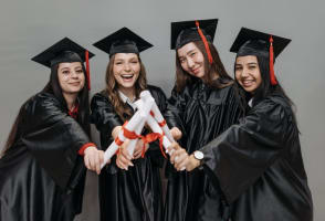 Highly Profitable School Photography Franchise For Sale! (Our Ref: V2062)