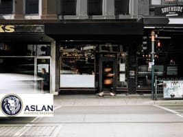 RESTAURANT/BAR BUSINESS FOR SALE