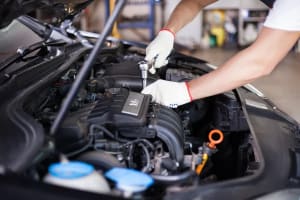 Long Established 5 Day Mechanic Workshop in Preston    (REF: BB092)