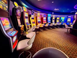 Leasehold Profitable Launceston Pub 21 EGMs Keno Tab Bistro Growth Potential T/o $50K+weekly