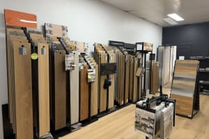 LEASEHOLD - Corowa Flooring Xtra, VIC - 1P0570