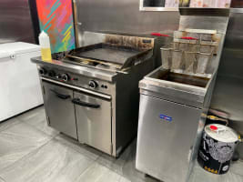 Urgent Chattel Sale | beautifully Built Takeaway Shop For Sale Near Luna Park St. Kilda | Prime L...