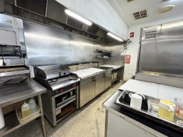 Tasty Eats Takeaway, Fish & Chips - Townsville