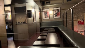 Robot Bar - Melbourne CBD Laneway Venue