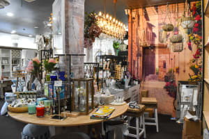 GIFTS & HOMEWARES RETAILER