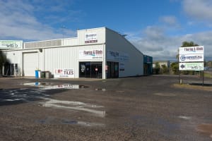 LEASEHOLD - Yarra Flooring & Blinds, Yarrawonga VIC - 1P0538