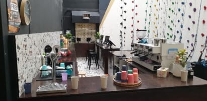 Rbiit7crgx3ljvzgav5l