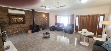 Renowned Aboriginal Art Gallery & Collection Rare Opportunity