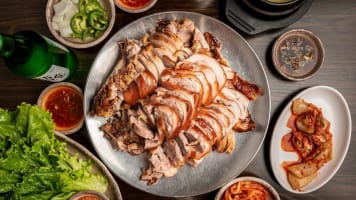 BUSY AUTHENTIC KOREAN RESTAURANT @ THE BUSY CAMBERWELL JUNCTION