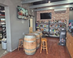 WESTERN SUBURBS BOTTLESHOP & BAR  UNIQUE DUAL-INCOME BUSINESS  ONLY $230,000