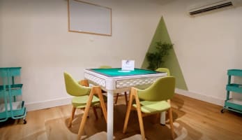 Le Town Board Games & Mahjong Prime Melbourne CBD Location in China Town