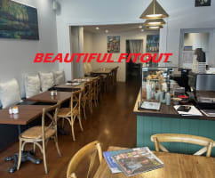 Beautiful Cafe/Restaurant that has it all.