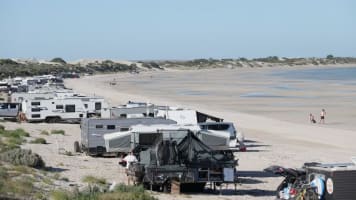 Unique Caravan Hire business. Very short hours.