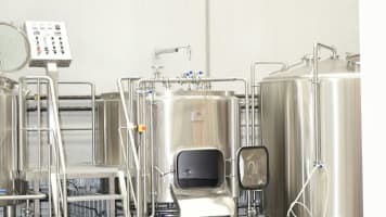 Motivated Vendor - Modern Brewery, Distillery & Tap House in Prime Mornington Peninsula Location